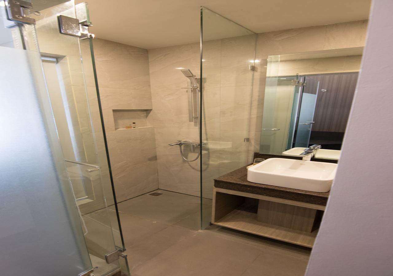 Goldberry Lite Hotel Iloilo City Kültér fotó